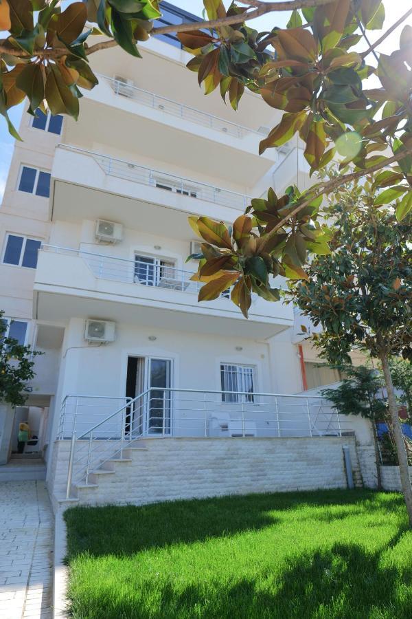 Kidi Apartments Саранда Экстерьер фото